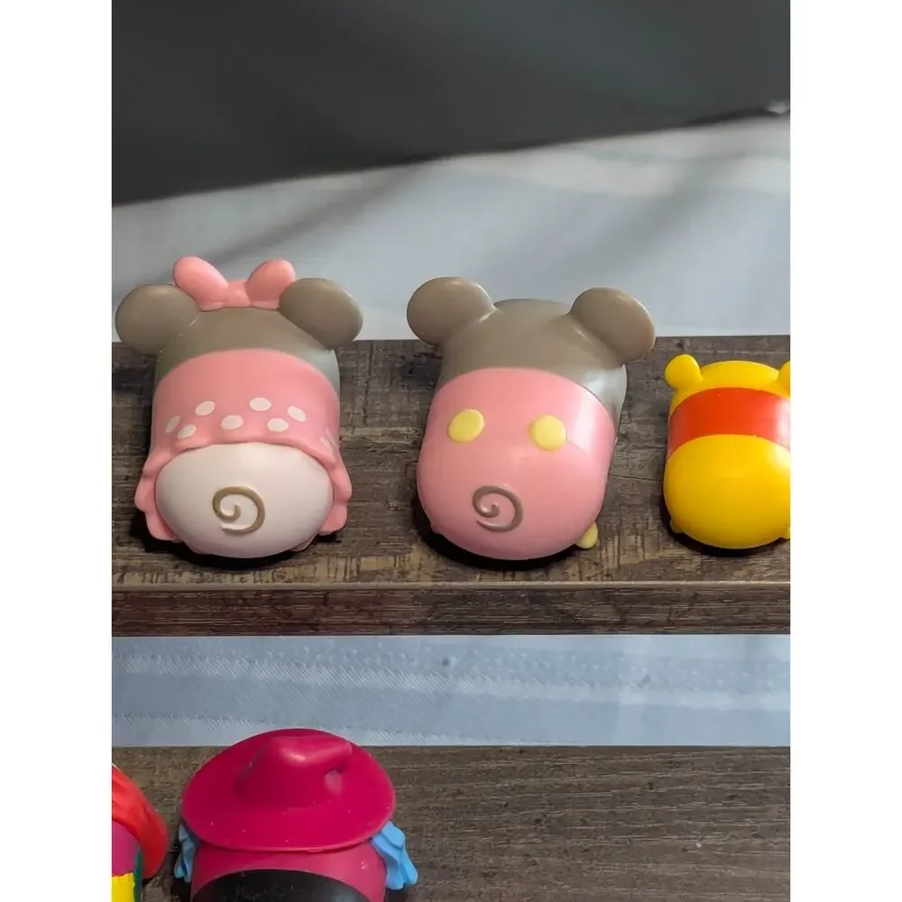 DISNEY TSUM TSUM Lot of 12 Mixed Figures - Glitter, Pastel, Etc.